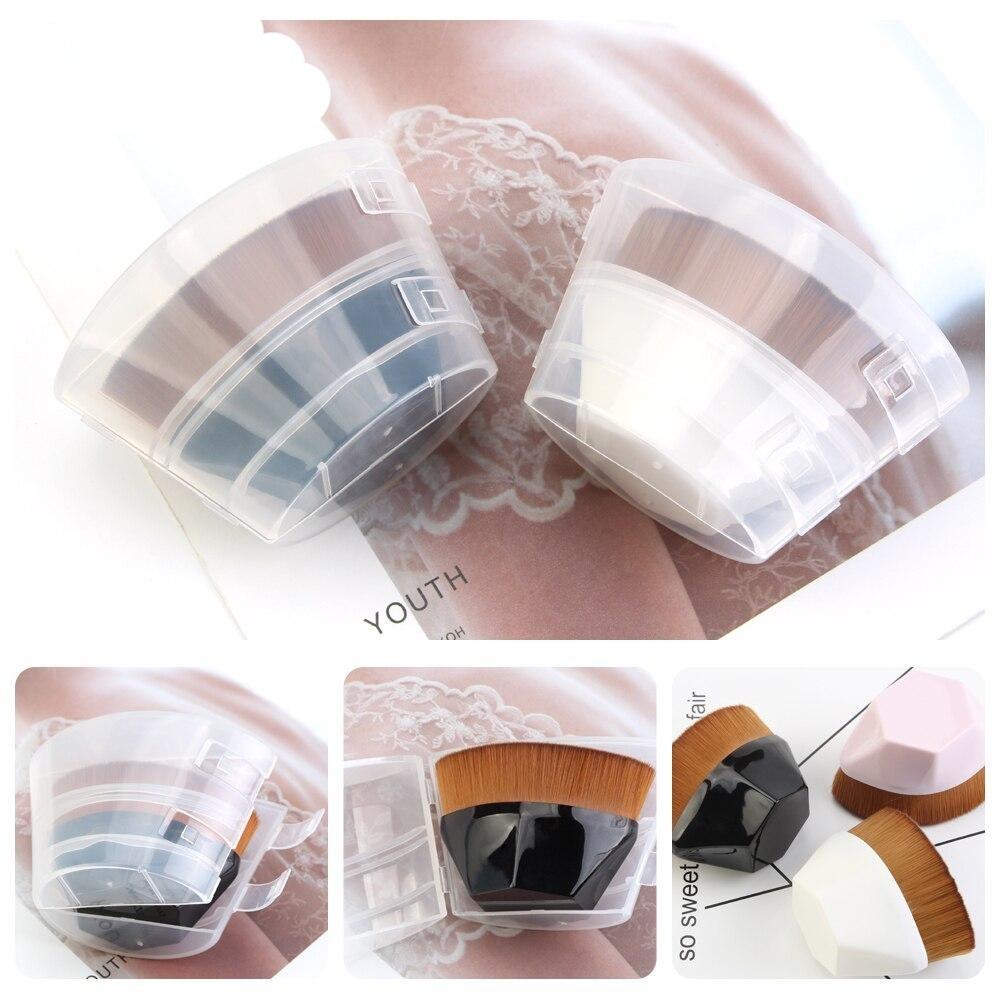 High-Density Petal-Shaped Seamless Foundation Brush